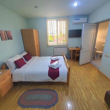 Kesabella Touristic House Bed & Breakfast P'arak'ar Dış mekan fotoğraf